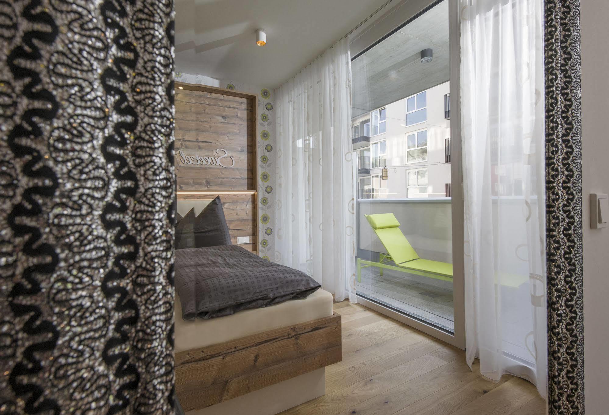 Private Living Apartments Kufstein Exterior foto